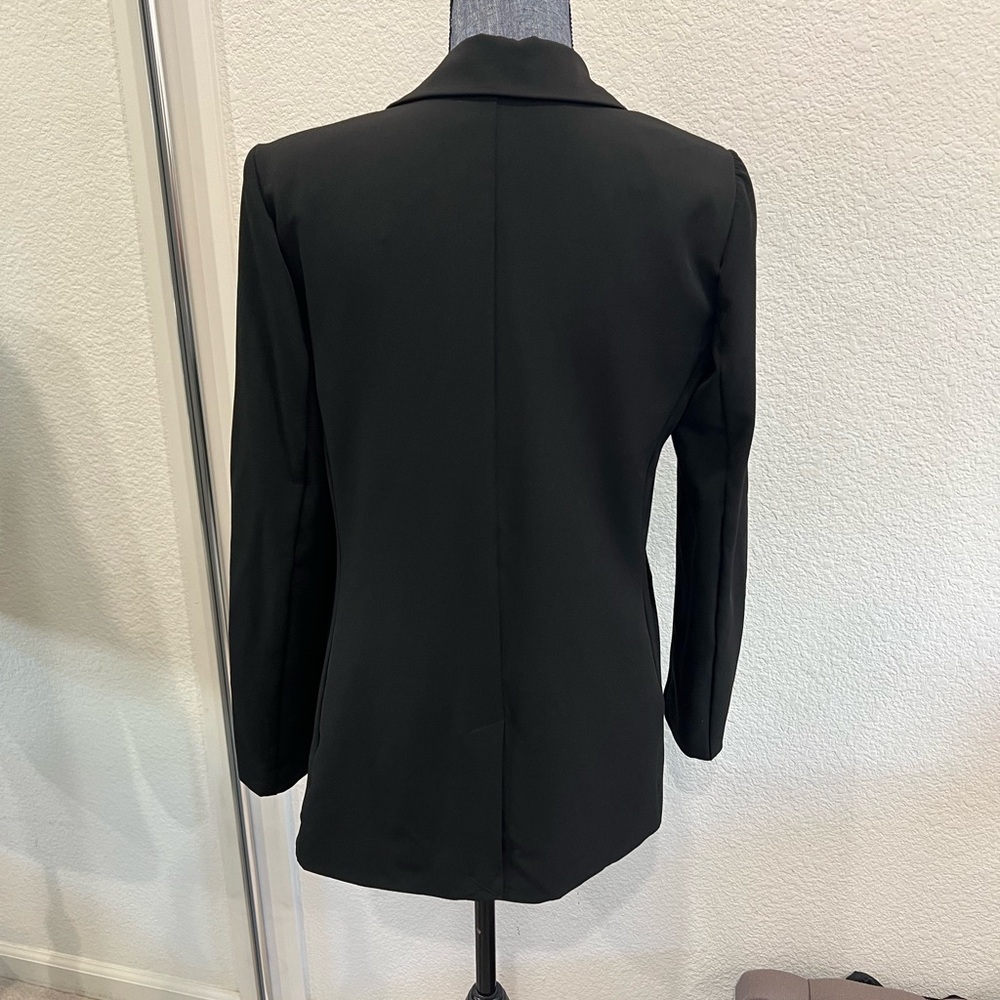 Bailey 44 Elegant Black Blazer - Picture 5 of 6